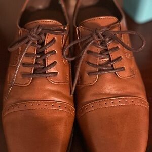 Stafford Boys' Tan Lace-Up Dress Oxfords